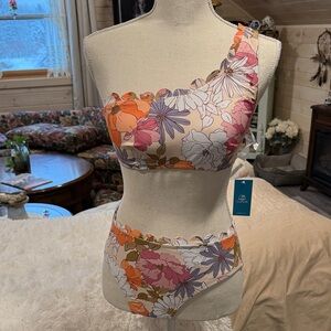 Cupshe Floral Ruffle One-Shoulder Bikini
